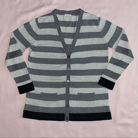 Old Navy Sweaters - Old Navy Gray Striped Cardigan, L